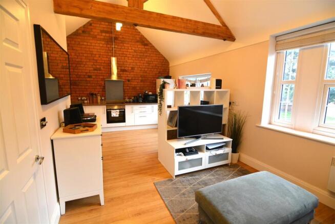 Kitchen / Living Room