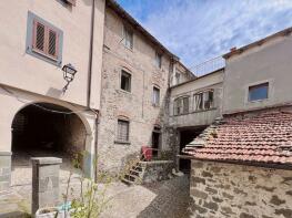 Photo of Castelnuovo di Garfagnana, Lucca, Tuscany