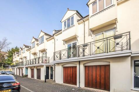 Oxford Mews, Hove, BN3 3NF