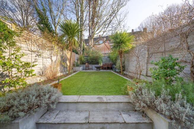 Garden (2).jpg