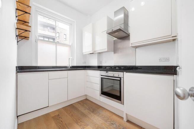 Kitchen.JPG