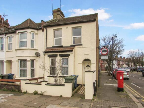 Cecil Road, Harrow Wealdstone Middlesex HA3