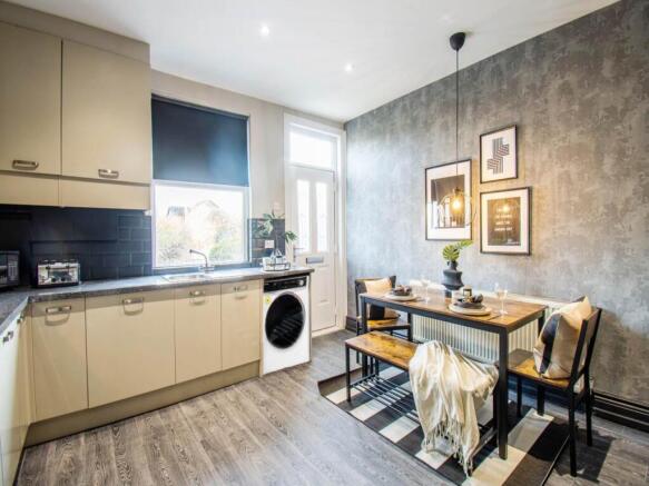 21 Haigh Avenue K (6