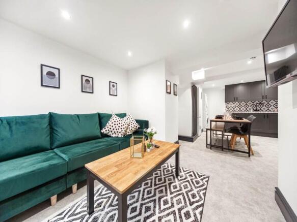 264StanningleyRoad-3