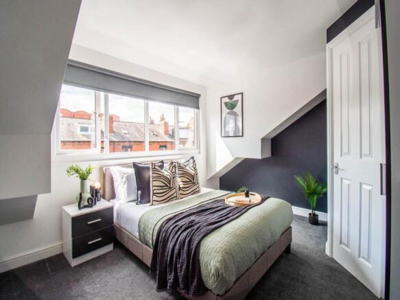 24 Grovehall Drive R