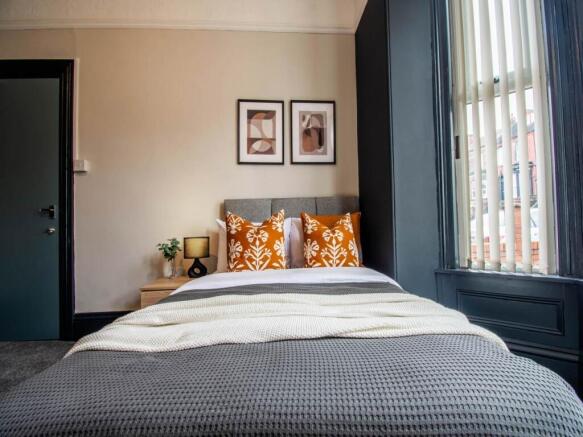 113 Cemetery RD R4 (