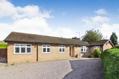 Eastfield, Market Deeping, PE6