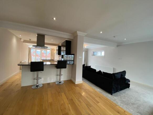 12 Western Terrace (19)