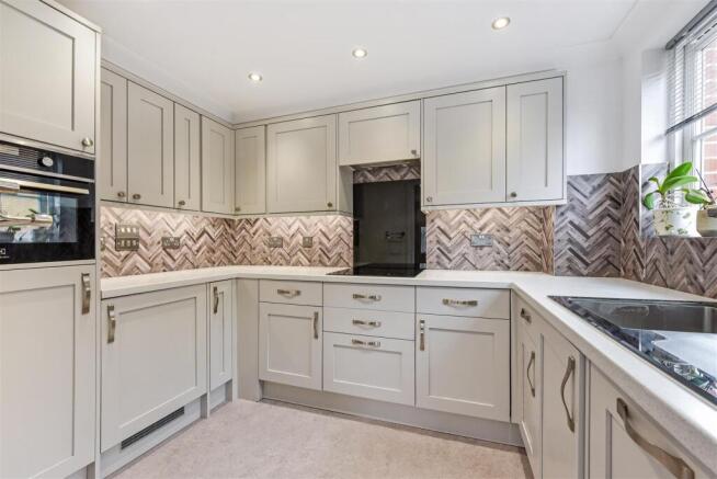 Fitted Kitchen
