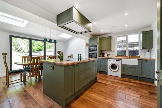 Kitchen/Dining Room