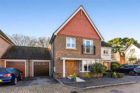 Meadow Close, Lavant, Chichester