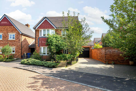 Dartford Rise,  Farnborough, GU14