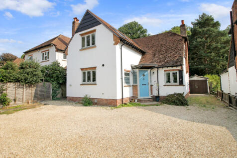 Prospect Avenue,  Farnborough , GU14