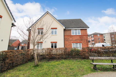 Kenley Place, Farnborough, Hampshire, GU14