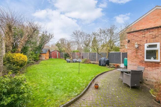 Brandles Road 13-34.jpg