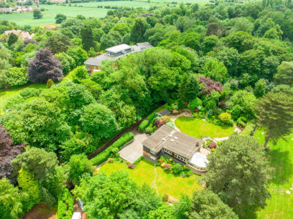 Moss Drive, Bramcote, NG9