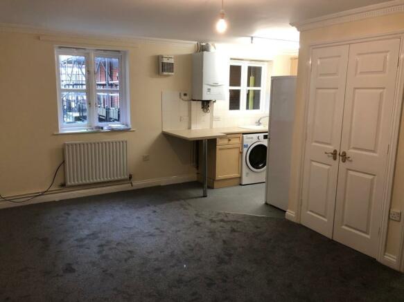 1 Bedroom Flat To Rent In Swan Lane Winchester So23