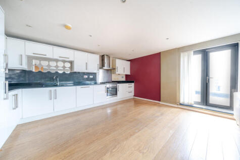 Uxbridge Road, Ealing, London