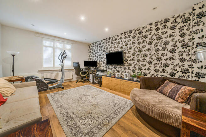 1349344-13-68df92...