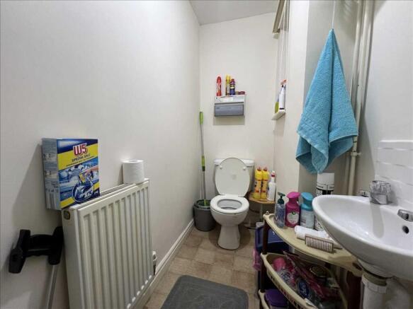 WC/Cloakroom