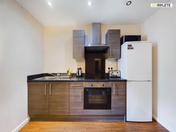 CAM01231G0-PR0029-STILL009