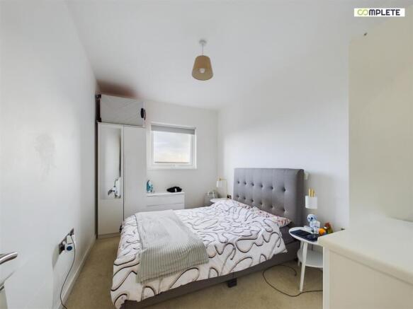 CAM01231G0-PR0046-STILL002