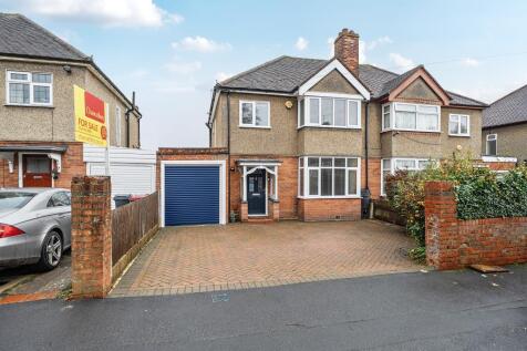 Bourne Avenue, Reading, RG2