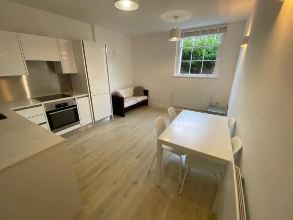 Kitchen/living