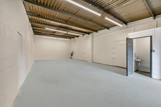 8557781-interior01v2-800.jpg