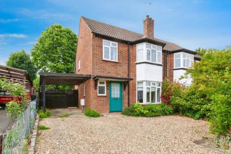 Graham Close, Maidenhead, Berkshire, SL6