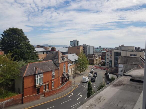 66395509_11051619996