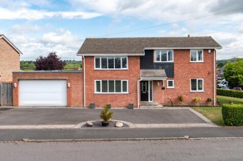 Cotton Pool Road, Bromsgrove, Worcestershire, B61