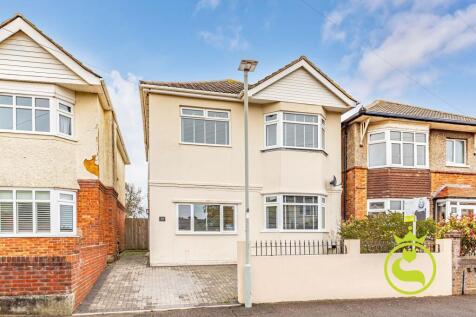 Chatsworth Road, Poole, BH14