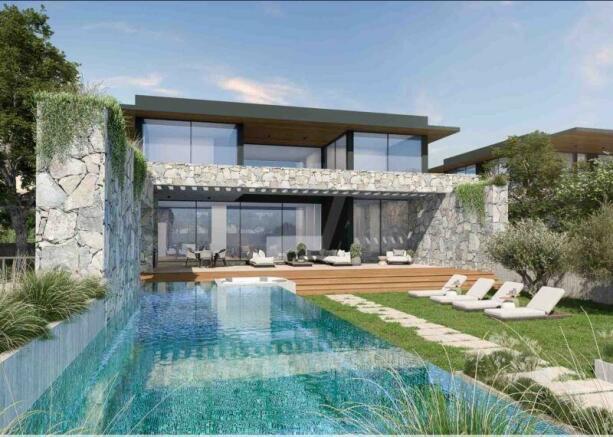 Villa with Pool -