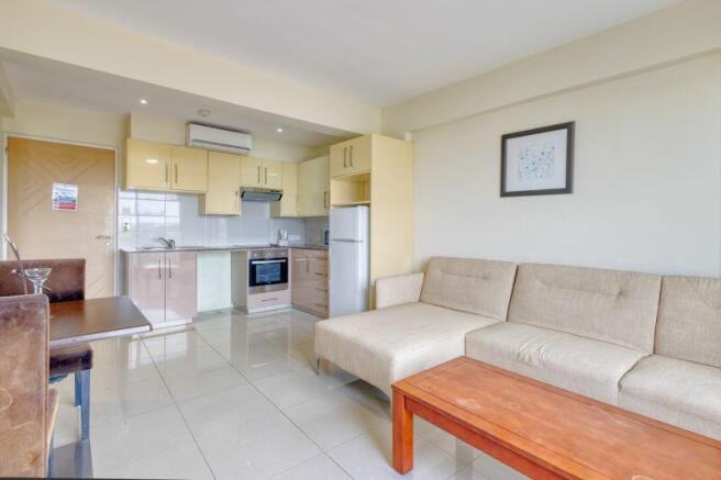 Lounge, Kitchen,...