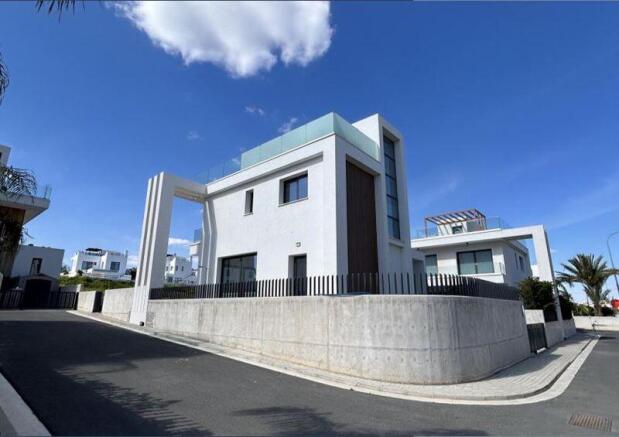 Villa 28
