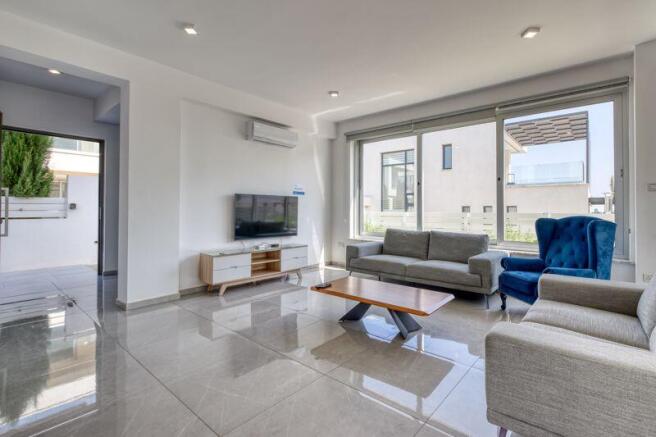 Entrance and Lounge