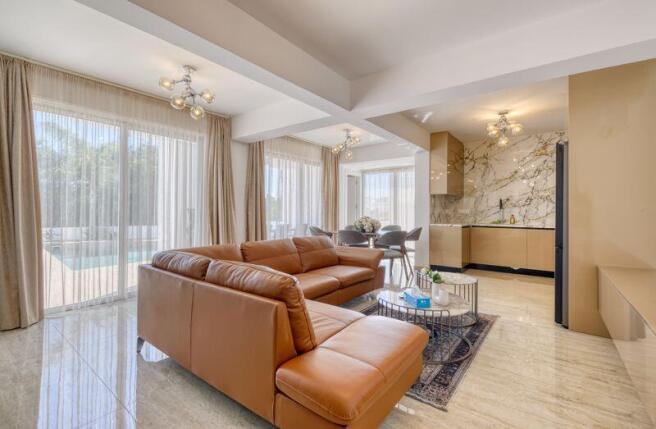 Lounge, Kitchen,...