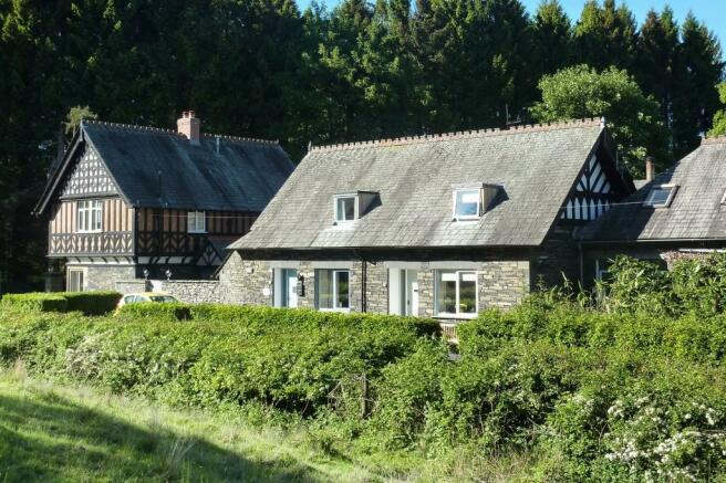 2 Bedroom Cottage For Sale In Duckling Cottage 2 Coach House