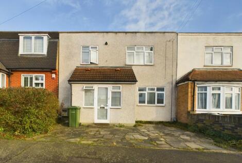 Somerset Gardens, Hornchurch, RM11