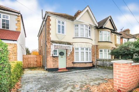 Upper Brentwood Road, Gidea Park, Romford, RM2