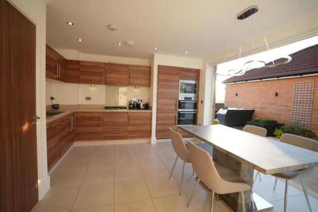 Kitchen Diner