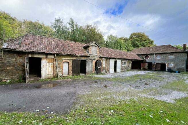 Coach House & Garages @ Wick Road, Brislington, Br