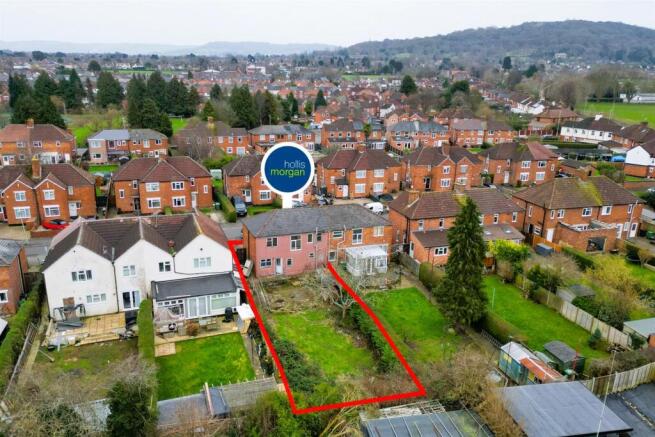 46 Bowly Road, Gloucester GL1 5NW | Freehold Semi 