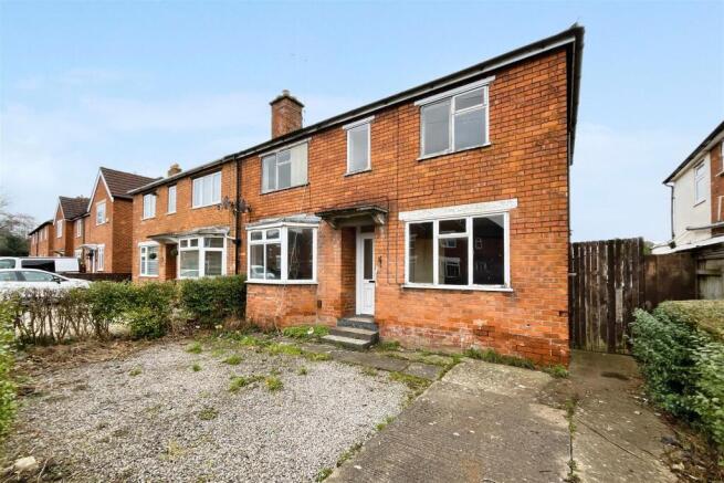46 Bowly Road, Gloucester GL1 5NW | Freehold Semi 