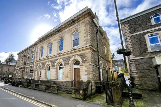 Former Bank 4 Hanbury Road, Pontypool, Gwent NP4 6