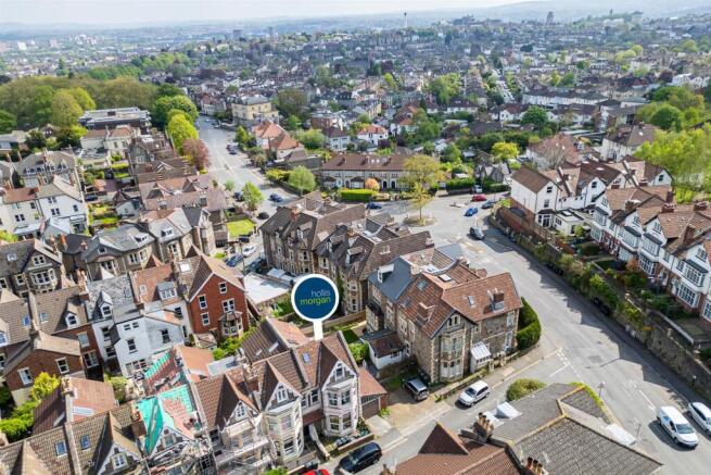 2 Manor Park, Redland, Bristol BS6 7HH | Freehold 