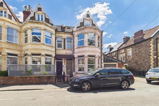 2 Manor Park, Redland, Bristol BS6 7HH | Freehold 