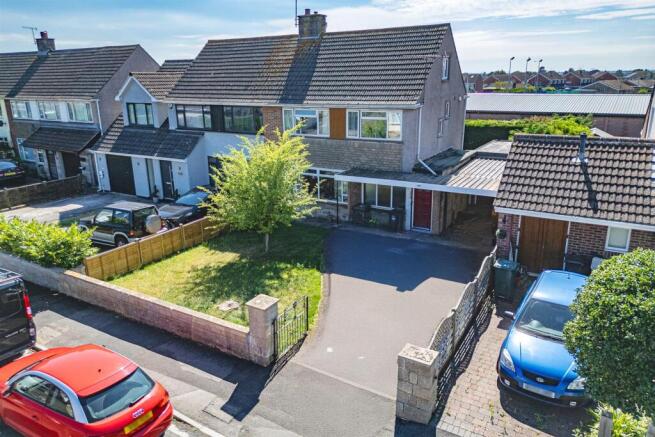 44 Hillcrest Road, Nailsea, North Somerset BS48 2J