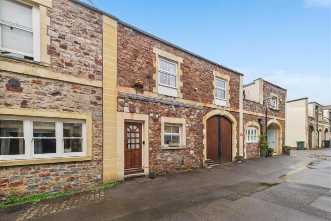 4 Thorndale Mews, Clifton, Bristol BS8 2HX | Freeh